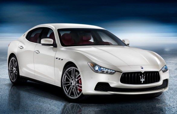 Maserati Ghibli 2013 sedán: bella italiana