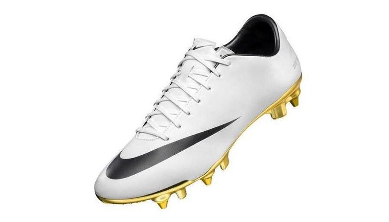 Nike Mercurial Vapor IX CR7: las nuevas Botas de Fútbol en Blanco y Oro de Cristiano Ronaldo