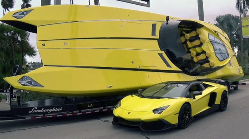 Súper Lancha inspirada en el Lamborghini Aventador