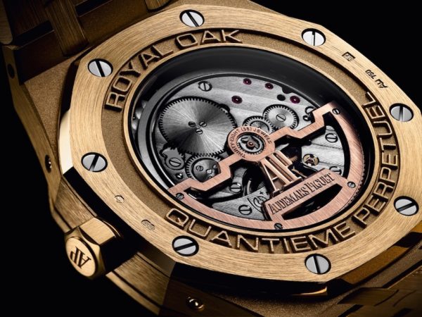 audemars-piguet-royal-oak-perpetual-calendar-yellow-gold-2