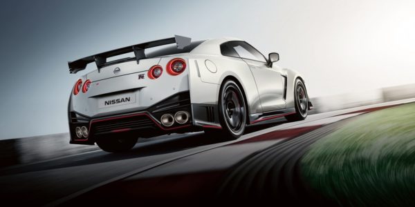 nissan-gt-r-nismo-2017-3