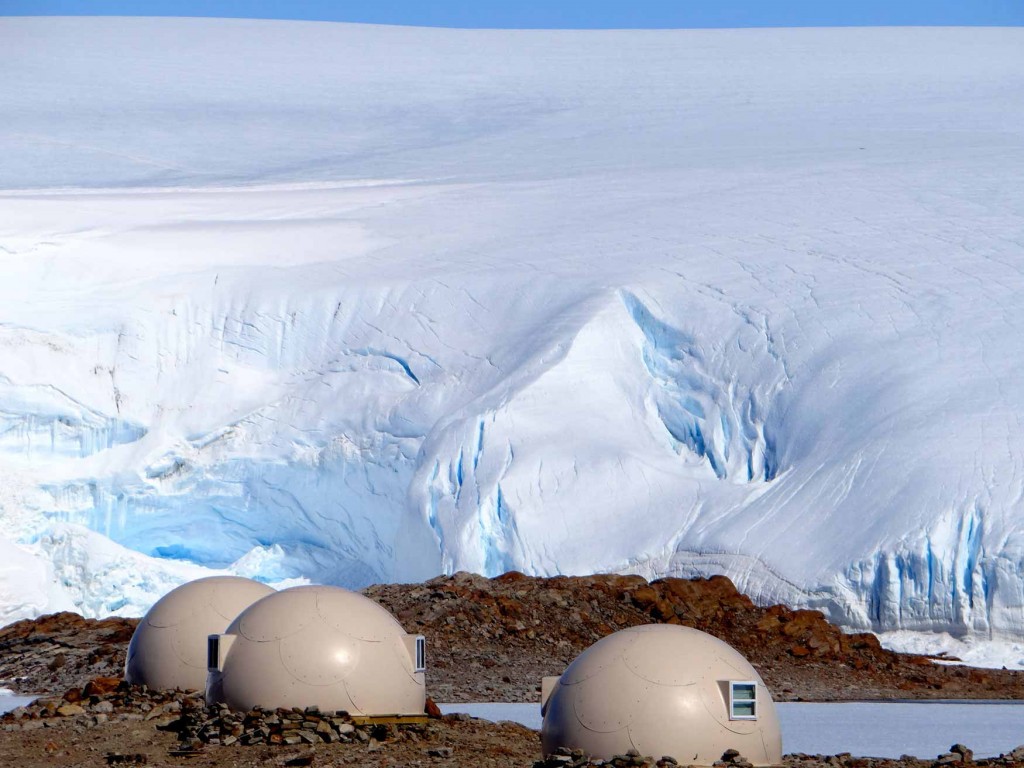 White Desert: vive una experiencia extrema en el único campamento de lujo de la Antártida