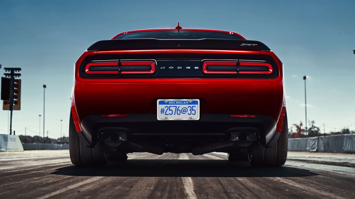 Aparecen las primera imágenes del Dodge Challenger SRT Demon en Fast and Furious 8