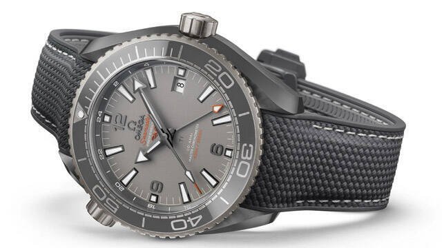 Omega 600M: Un reloj de buceo que combina diseño, tecnología y resistencia extrema