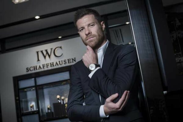 Que reloj lleva Xabi Alonso