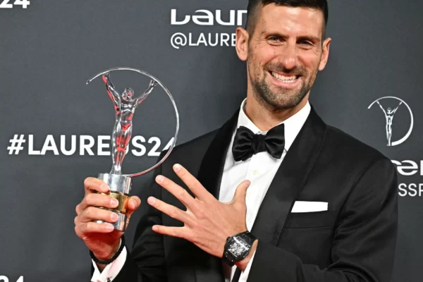 Qué reloj lleva Novak Djokovic