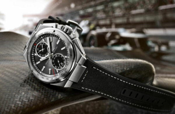 IWC Ingenieur Chronograph: la fuerza de la ingeniería suiza